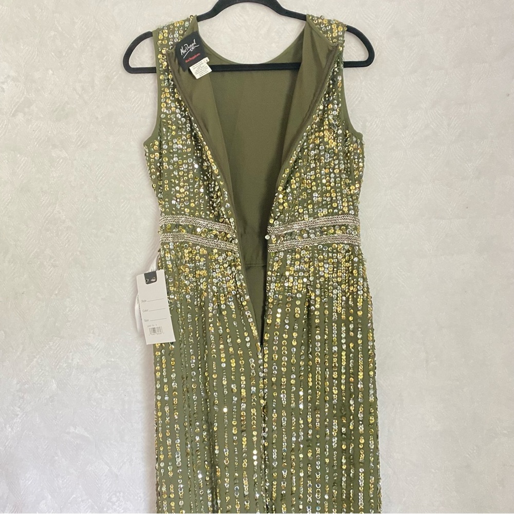 Mac Duggal NWT Sequined High Neck Sleeveless Column Gown Olive Green Sz 6 93603 - Picture 10 of 16
